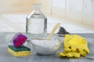 How to Clean Bathroom Floor Tile and Grout with Six Easy Tricks? 4 Use the magic ingredient of Vinegar and Warm Water for a DIY